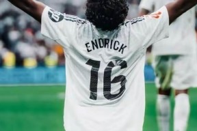 爱游戏体育-姆巴佩重返赛场，最后时刻胜出首场状态出色，切尔西观众沸腾！的简单介绍