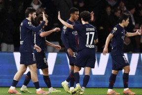 爱游戏-德布劳内在巴黎圣日耳曼比赛中回归赛场，势不可挡引发热议！的简单介绍