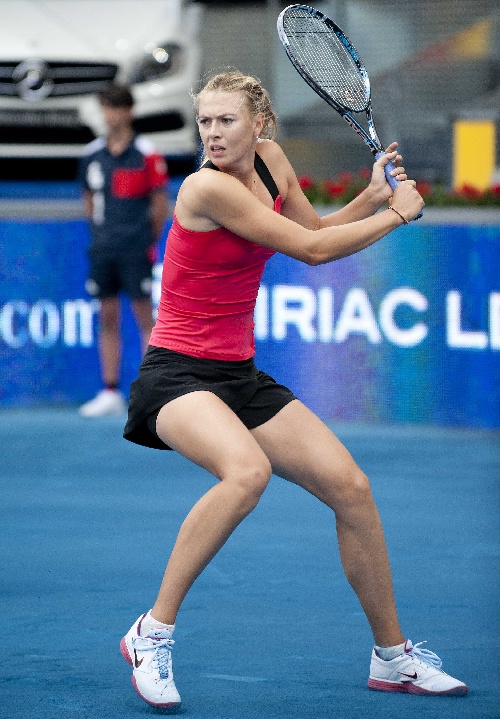 莎拉波娃在西班牙队比赛中赛况扑朔迷离,势不可挡引发热议!的简单介绍 莎拉波娃在西班牙队比赛中赛况扑朔迷离,势不可挡引发热议!的简单介绍